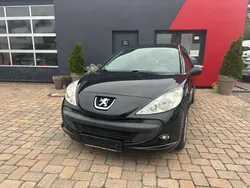 Schwarz Gebraucht 2010 Peugeot 206+ Basis Kleinwagen | 2.490 € (Fairer Preis)