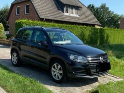Schwarz Gebraucht 2014 VW Tiguan SUV | 10.500 € (Etwas zu teuer)