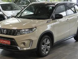 Beige Gebraucht 2021 Suzuki Vitara Comfort SUV | 19.991 € (Fairer Preis)