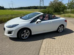 Weiß Gebraucht 2013 Peugeot 308 CC Allure Cabrio | 8.950 € (Superpreis)