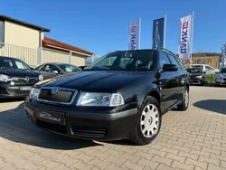 Schwarz Gebraucht 2004 Skoda Octavia Ambiente Kombi | 1.499 € (Guter Preis)