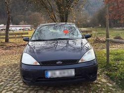 Blau Gebraucht 2004 Ford Focus Kleinwagen | 650 € (Superpreis)