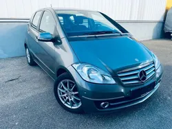 Grau Gebraucht 2011 Mercedes A180 Elegance Limousine | 6.999 € (Etwas zu teuer)