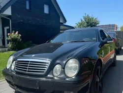 Schwarz Gebraucht 2001 Mercedes CLK320 Coupé | 1.500 € (Guter Preis)