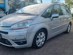 Grau Gebraucht 2010 Citroën Grand C4 Picasso Exclusive Van / Kleinbus | 2.499 € (Fairer Preis)