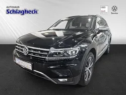 Deep black perleffekt (schwarz) Gebraucht 2019 VW Tiguan Allspace Highline SUV | 28.990 € (Guter Preis)