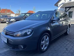 Grau Gebraucht 2011 VW Golf VI Comfortline Kombi | 4.970 €