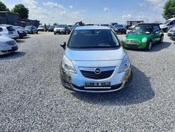 Blau Gebraucht 2012 Opel Meriva Van / Kleinbus | 3.550 € (Superpreis)