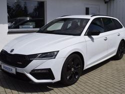 Weiß Gebraucht 2023 Skoda Octavia RS Kombi | 31.990 € (Guter Preis)