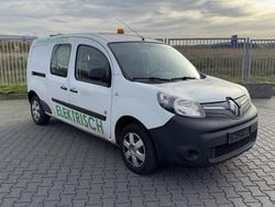 Weiß Gebraucht 2017 Renault Kangoo Limousine | 5.900 € (Superpreis)
