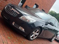 Schwarz Gebraucht 2011 Opel Insignia Limousine | 1.499 € (Superpreis)