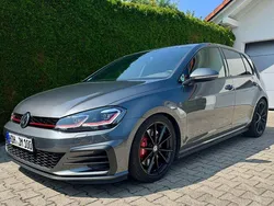 Grau Gebraucht 2019 VW Golf VII GTI Limousine | 22.500 € (Fairer Preis)