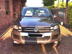 Grau Gebraucht 2014 VW Touareg Exclusive SUV | 19.500 € (Teuer)