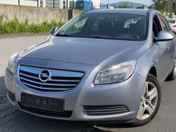 Lichtsilber metallic Gebraucht 2009 Opel Insignia Selection Kombi | 5.990 € (Etwas zu teuer)