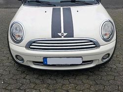 Weiß Gebraucht 2009 Mini Cooper Coupé Coupé | 4.050 € (Fairer Preis)