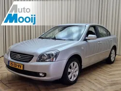 Grau Gebraucht 2008 Kia Magentis Limousine | 1.750 €