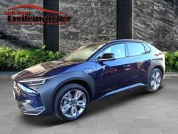 Dark blue mica Gebraucht 2024 Subaru Solterra Platinum SUV | 43.900 € (Teuer)