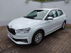 Weiß Neu 2025 Skoda Fabia Drive Kleinwagen | 19.990 € (Fairer Preis)