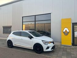 Weiß Gebraucht 2020 Renault Clio V Intens Limousine | 10.990 € (Etwas zu teuer)