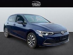 Blau Gebraucht 2022 VW Golf VIII Active Limousine | 18.999 € (Superpreis)