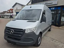 Lackfarbe iridiumsilber mb 977 Gebraucht 2021 Mercedes Sprinter Van | 24.890 €