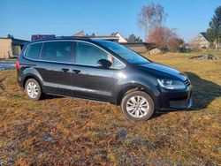Schwarz Gebraucht 2012 VW Sharan Van / Kleinbus | 10.800 € (Fairer Preis)