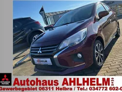 Rot Neu 2025 Mitsubishi Space Star Select Limousine | 15.490 €