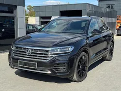 Schwarz Gebraucht 2020 VW Touareg R-line SUV | 40.990 € (Superpreis)