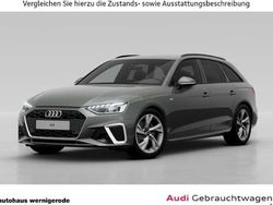 Grau Gebraucht 2024 Audi A4 S-Line Kombi | 70.940 €