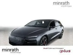 Grau Gebraucht 2025 Audi e-tron Sport SUV | 92.780 €
