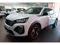 Weiß Gebraucht 2024 Peugeot 2008 Allure SUV | 23.550 € (Fairer Preis)