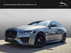 Grau Gebraucht 2022 Jaguar XE R-Dynamic Limousine | 35.950 € (Teuer)