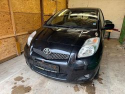 Schwarz Gebraucht 2011 Toyota Yaris Cool Kleinwagen | 1.650 € (Guter Preis)