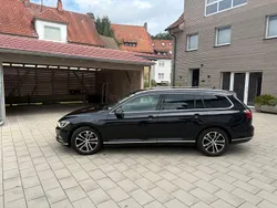 Schwarz Gebraucht 2018 VW Passat Highline Kombi | 18.500 € (Fairer Preis)