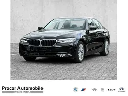 Schwarz Gebraucht 2022 BMW 545 Sport Line Limousine | 42.890 € (Etwas zu teuer)