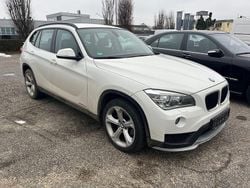 Alpinweiss iii Gebraucht 2015 BMW X1 Sport Line SUV | 12.400 € (Guter Preis)