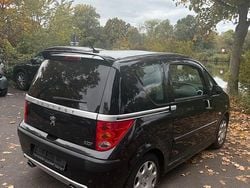 Schwarz Gebraucht 2025 Peugeot 1007 Kleinwagen | 2.700 € (Guter Preis)