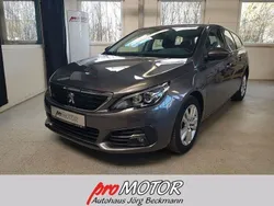 Grau Gebraucht 2018 Peugeot 308 Active Kombi | 12.750 € (Fairer Preis)