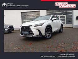 Weiß Gebraucht 2024 Lexus NX350h Executive Line SUV | 51.590 € (Etwas zu teuer)
