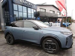 Ingarablau Gebraucht 2024 Peugeot e-3008 GT SUV | 46.900 € (Fairer Preis)