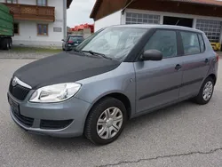 Grau Gebraucht 2013 Skoda Fabia Cool Edition Limousine | 4.190 € (Guter Preis)
