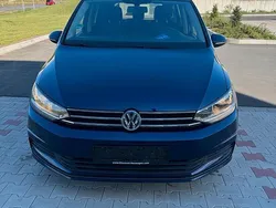 Blau Gebraucht 2019 VW Touran Van / Kleinbus | 14.450 € (Fairer Preis)