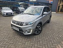 Grau Gebraucht 2018 Suzuki Vitara Comfort+ SUV | 19.290 € (Fairer Preis)