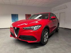 Rot Gebraucht 2018 Alfa Romeo Stelvio Business SUV | 16.780 € (Superpreis)