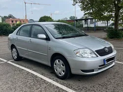 Silber Gebraucht 2002 Toyota Corolla Sol Limousine | 2.600 € (Fairer Preis)