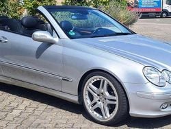 Silber Gebraucht 2003 Mercedes CLK320 AMG Cabrio | 8.690 € (Fairer Preis)