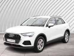 Weiß Gebraucht 2022 Audi Q3 Basis SUV | 22.990 € (Guter Preis)