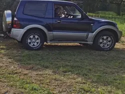 Blau Gebraucht 2003 Mitsubishi Pajero SUV | 10.000 € (Fairer Preis)