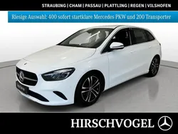 Unilack polarweiß Gebraucht 2024 Mercedes B180 Progressive Van / Kleinbus | 30.770 € (Guter Preis)