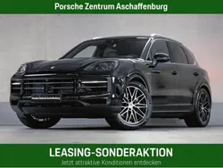 Schwarz Gebraucht 2024 Porsche Cayenne SUV | 118.444 € (Teuer)